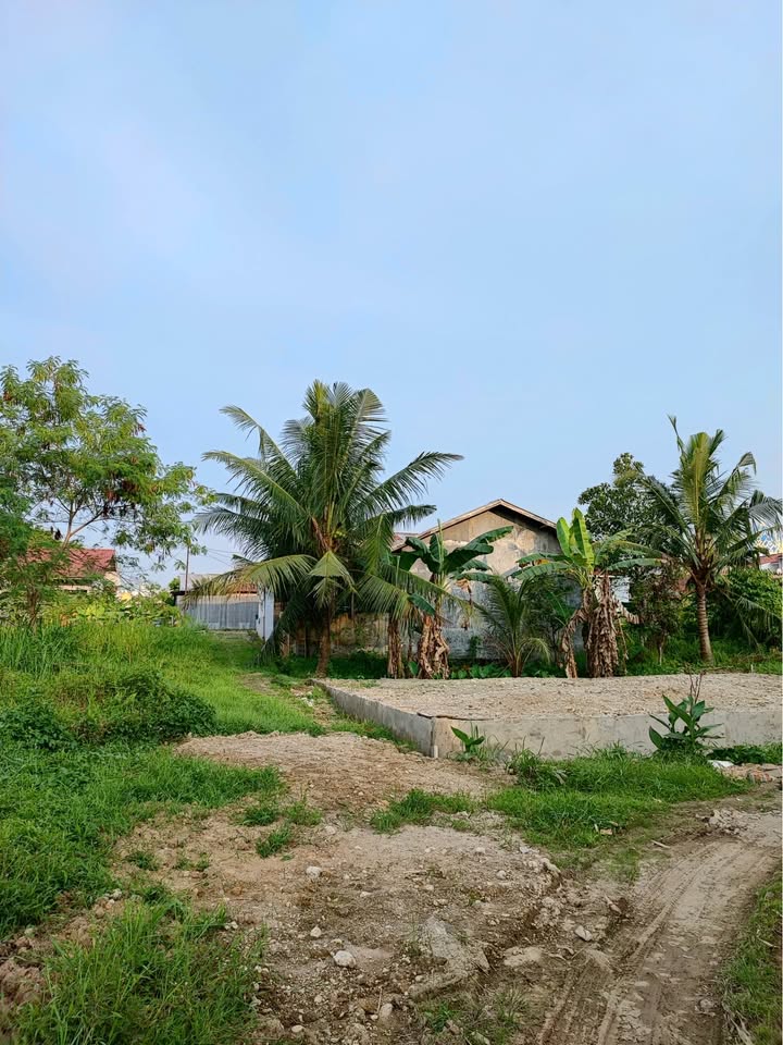 Di Jual 3 KT 3 KM – Rumah