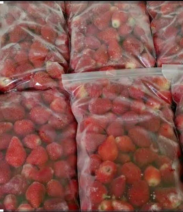 Strawberry Frozen dan juga fresh