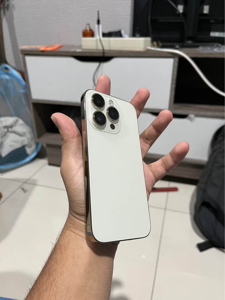DI JUAL IPHONE 14 PRO Nominus