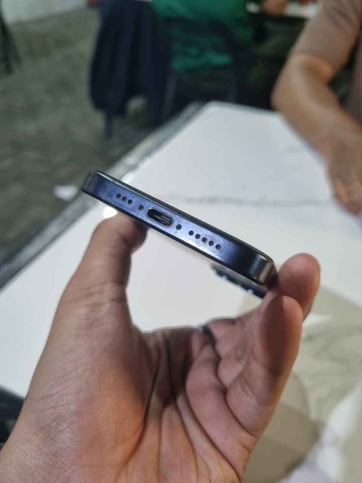 IPHONE 15 pro 128 ibox no minus Lengkap
