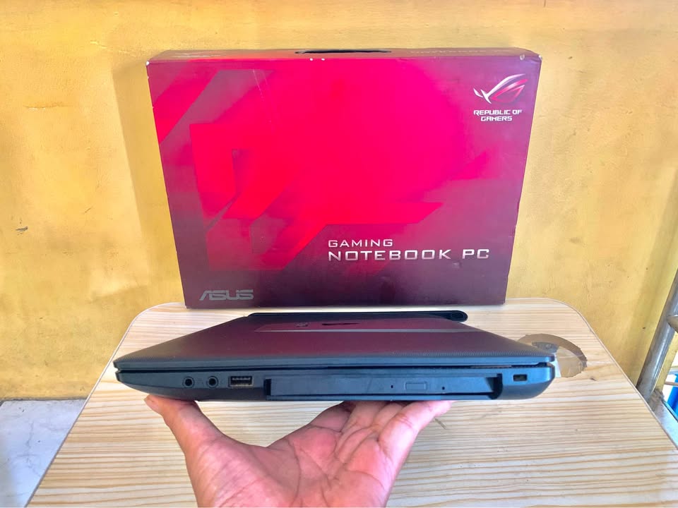 Laptop Gaming Desain ASUS ROG GL552VX Core i7 6700HQ RAM 8GB SSD HDD NVIDIA GTX 950M 4GB