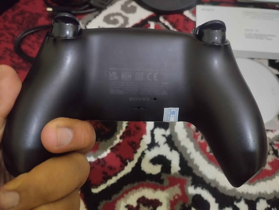 PS5 HEN FAT DISC HITAM SERI CFI-1218A EX INDO SANGAT MULUS