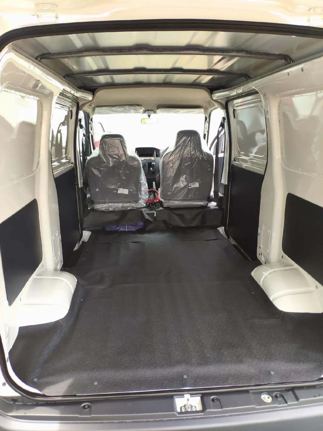 DAIHATSU GRAN MAX BLIND VAN 1.3 AC