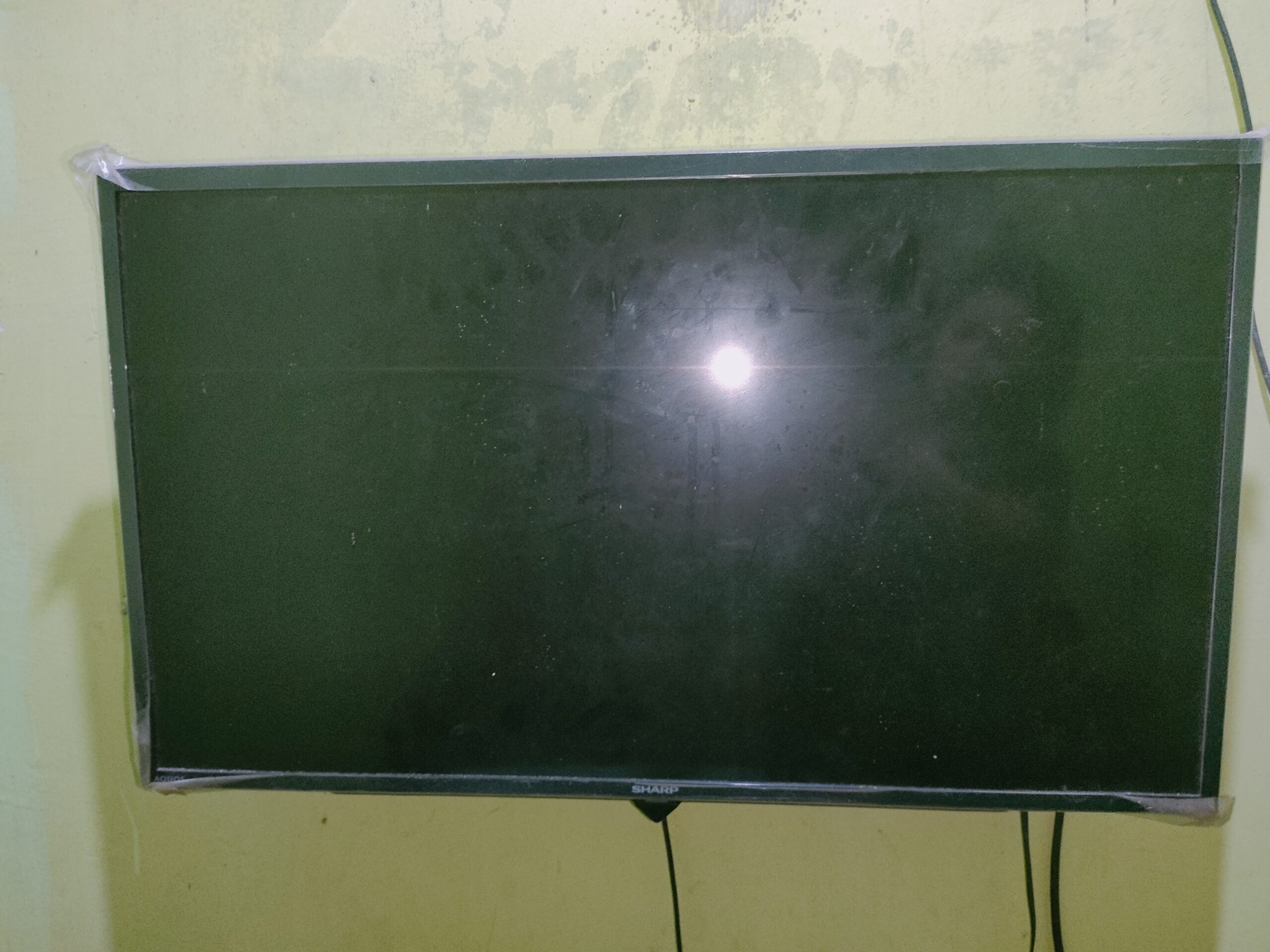 Elektronik TV LED SHARP 21inch
