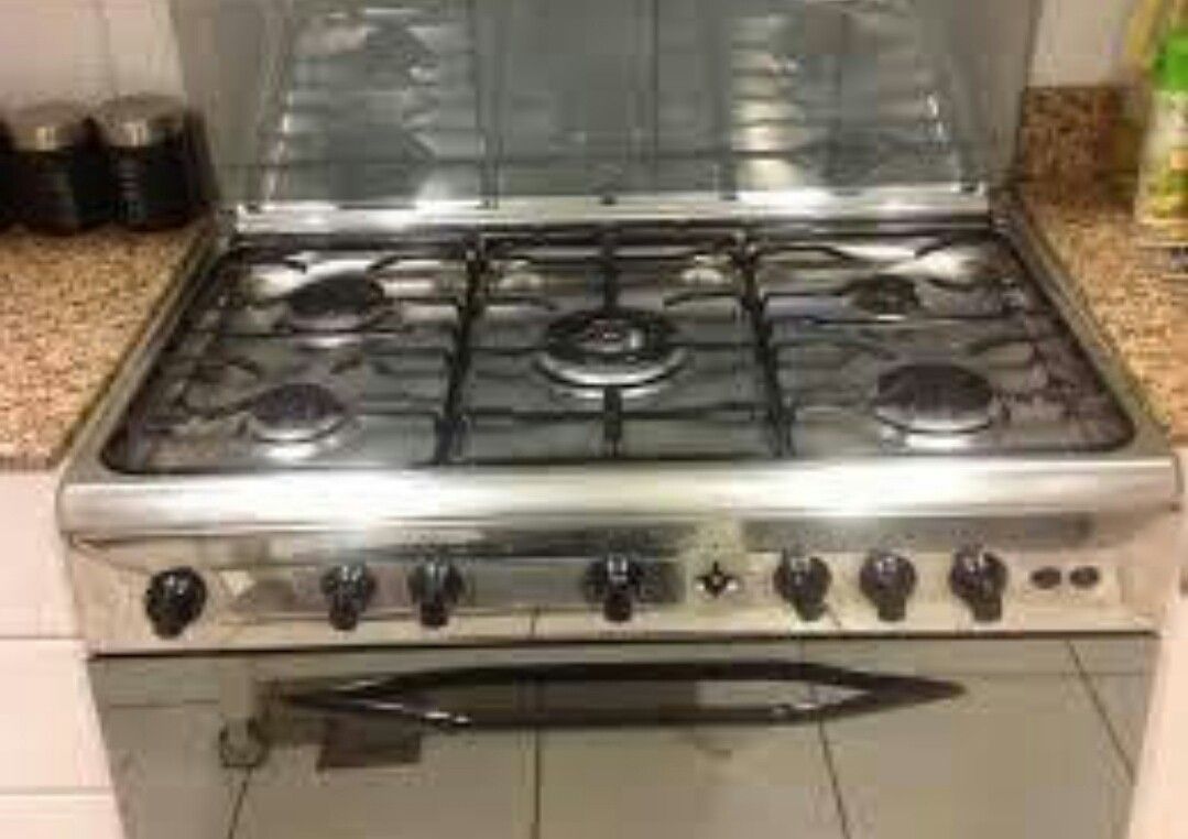 Ahli SERVICE KOMPOR GAS ARISTON DEPOK