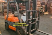 Forklift Toyota 3 ton Matic Japan