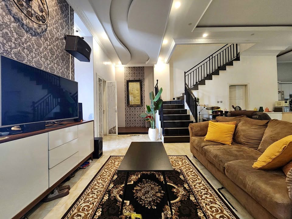 Rumah Mewah di Jl. Panembahan Senopati Ngaliyan Semarang