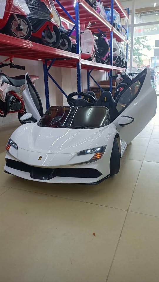 Mainan Mobil Aki Anak Lamborgini