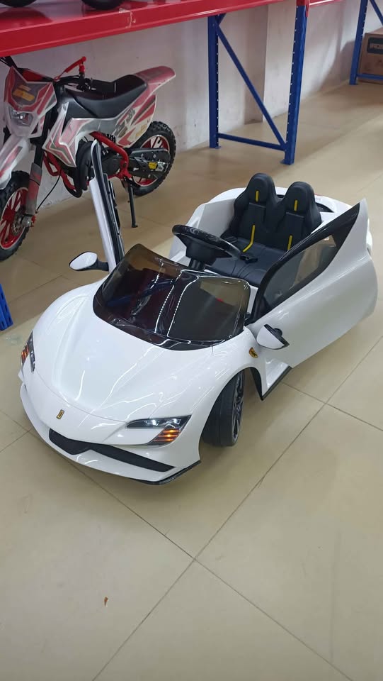 Mainan Mobil Aki Anak Lamborgini