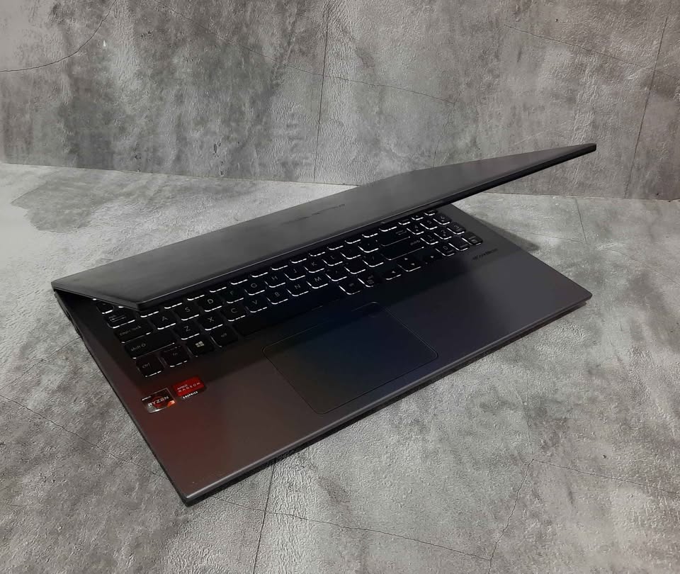 Asus Vivobook X512DAP/ Ryzen 3 3250U/ Ram 4GB/ 128GB SSD/ FHD IPS/ Backlit