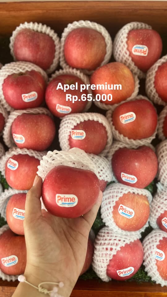 Buah buahan segar super fresh