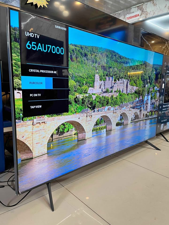 TV SAMSUNG 65 INCH AU7000