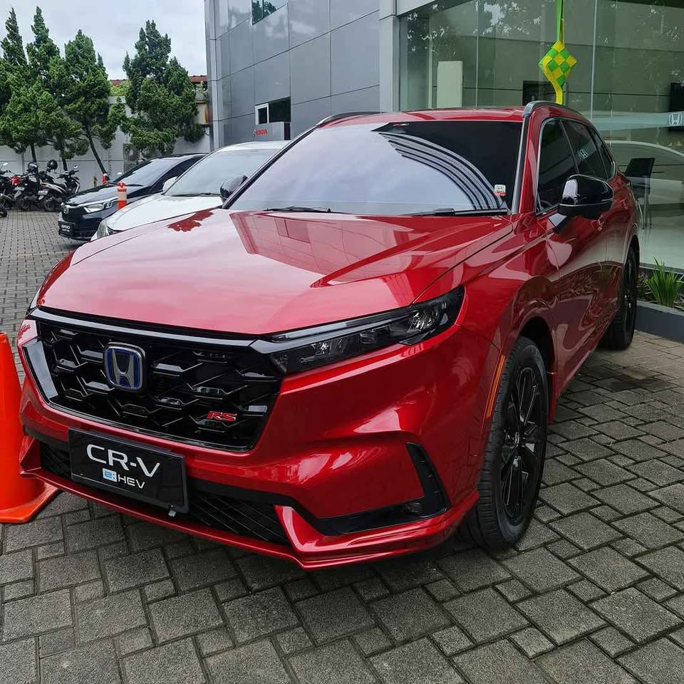 MOBIL 2024 Honda cr-v rs hybrid