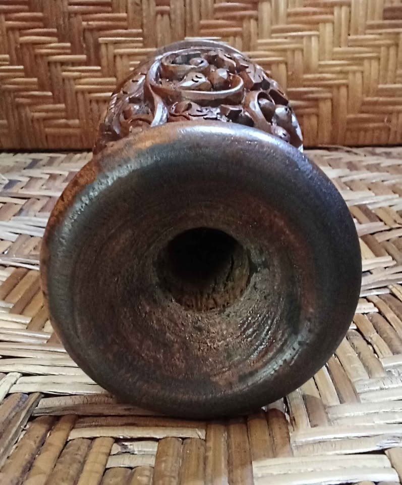 Vas Bunga Vintage Ukiran Kayu Jati