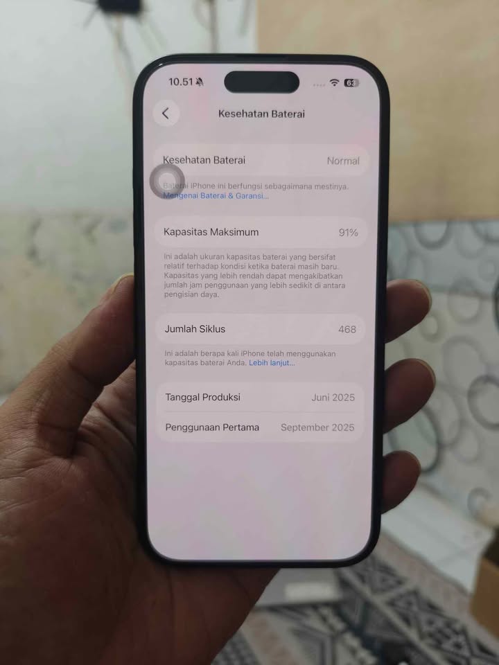 Iphone 16 128 basic wifi only bekas pemakaian live tiktok