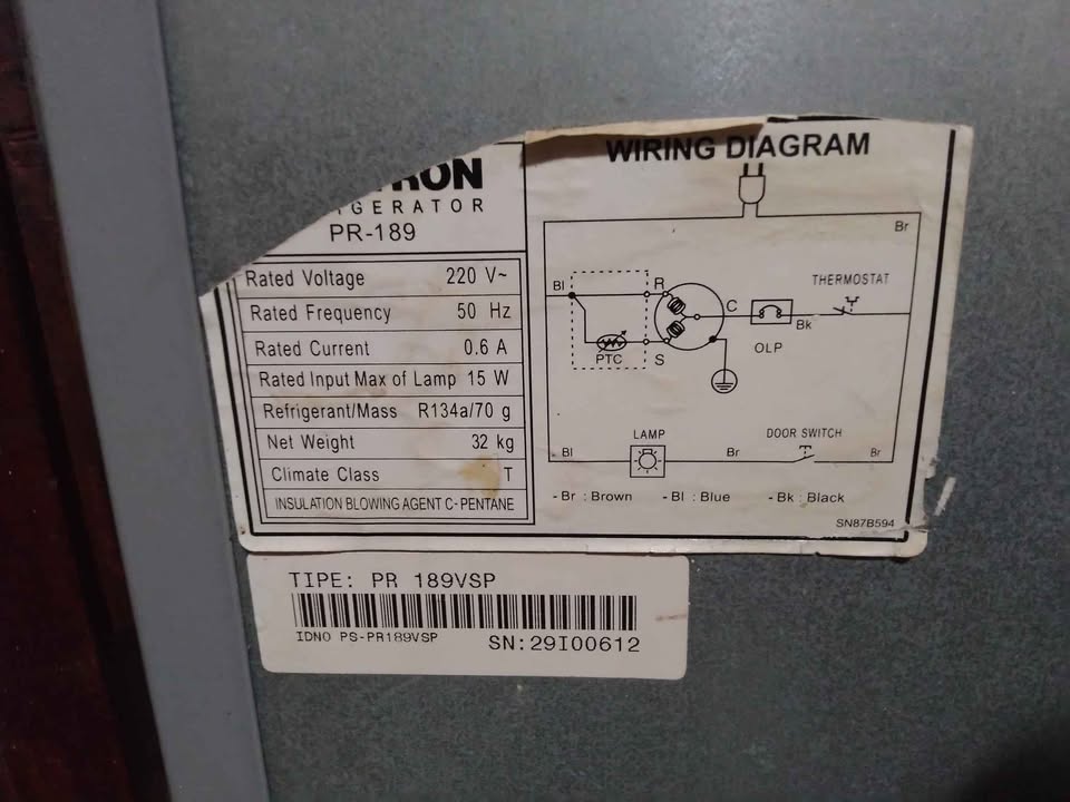 Kulkas polytron PR-189 Murah
