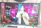 Tv smart Android changhong 32in dan remot Minus garis