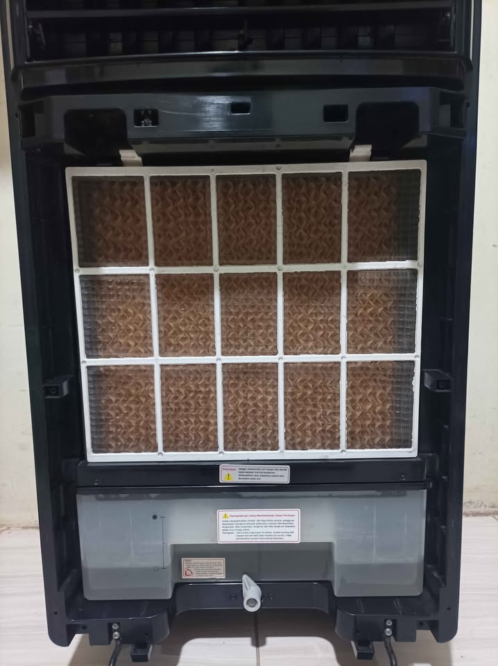 Air cooler Sharp PJ A77 TY B