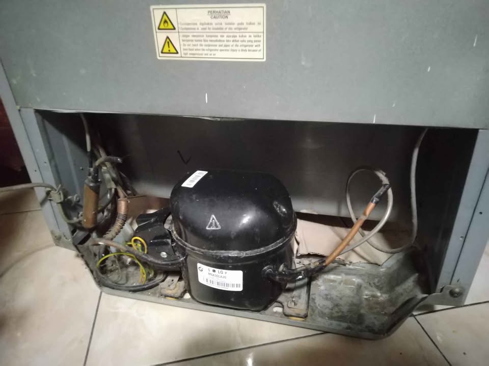 Kulkas polytron PR-189 Murah