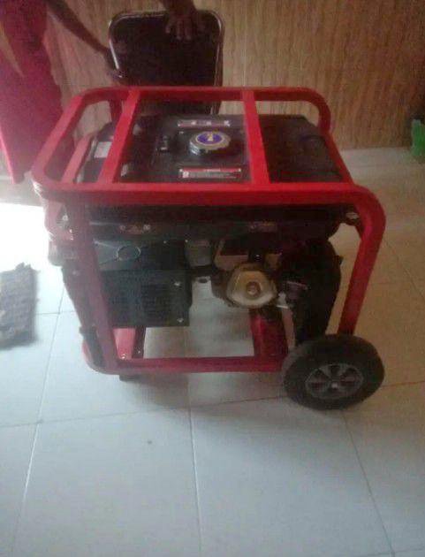 Genset 5500 watt GX 420 masih baru