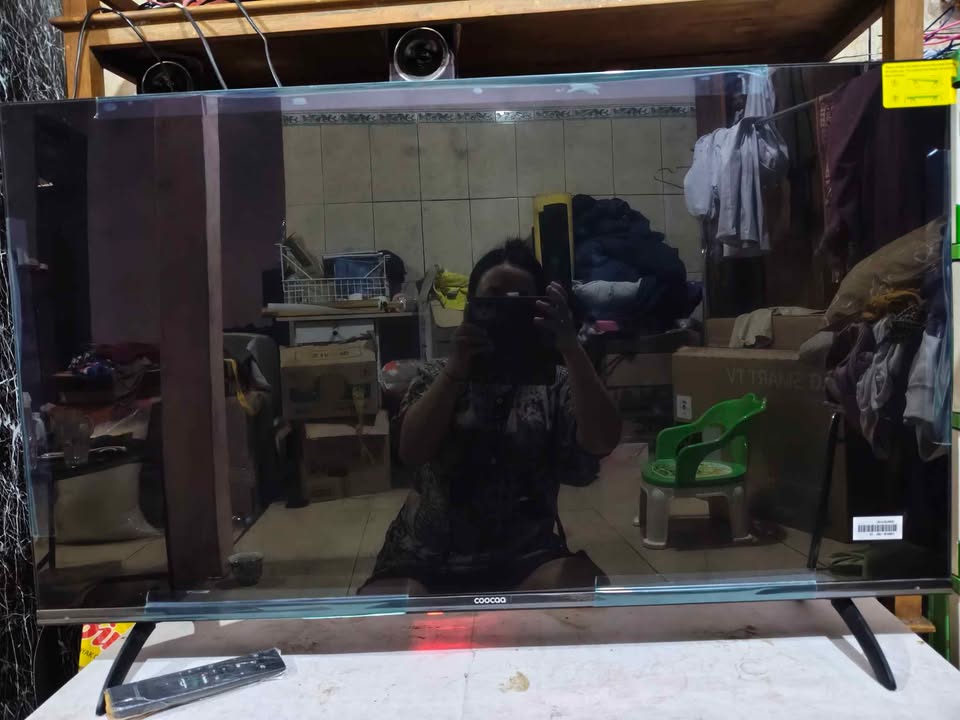 LED Coocaa 40″ smart tv barang seken masih istimewa like new
