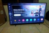 Smart tv Samsung 43inc garansi panjang bisa tukar tambah