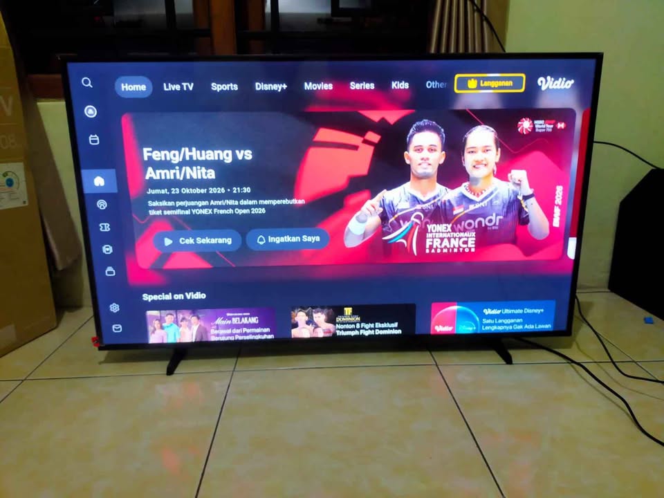 Smart tv Samsung 43inc garansi panjang bisa tukar tambah