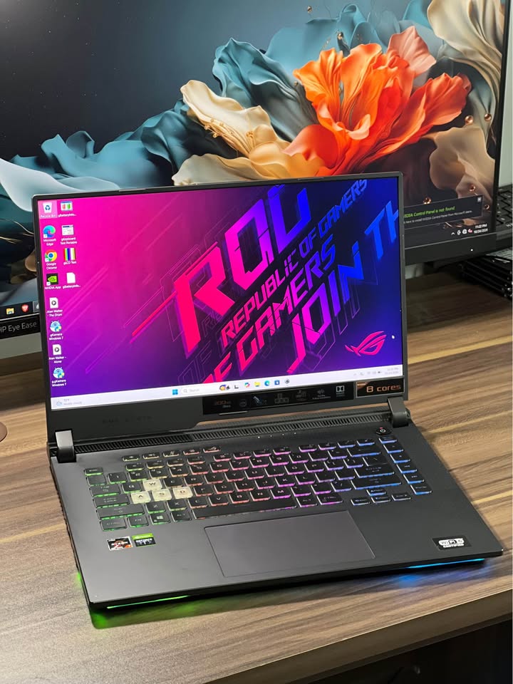 Asus Rog Strix Layar 300hz Amd Ryzen 7 Ram 16 Mulus