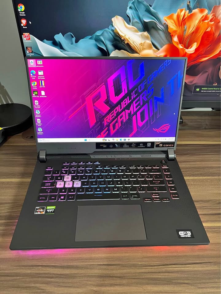 Asus Rog Strix Layar 300hz Amd Ryzen 7 Ram 16 Mulus